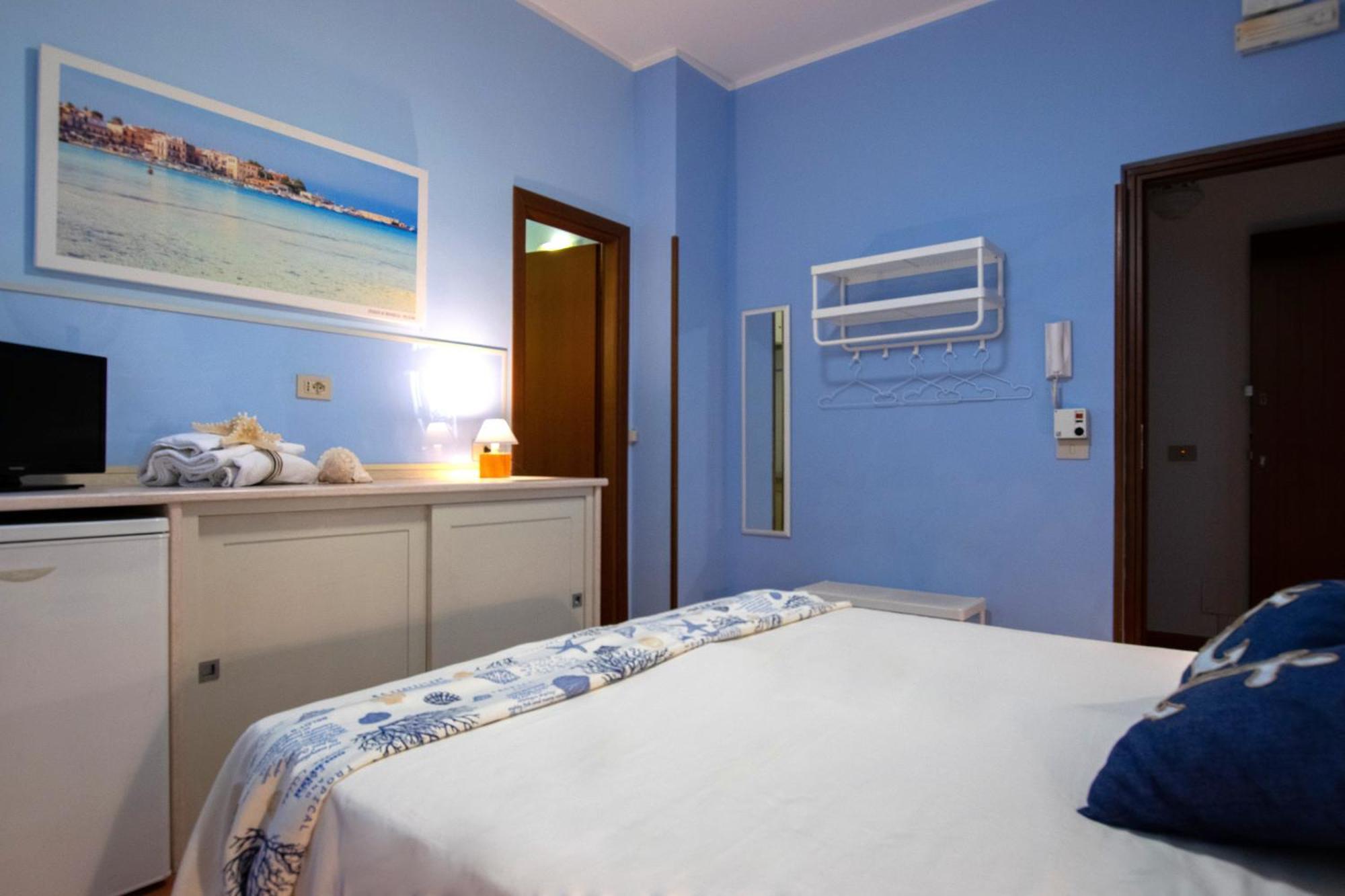 Palermo Mare Holidays Sferracavallo Ruang foto